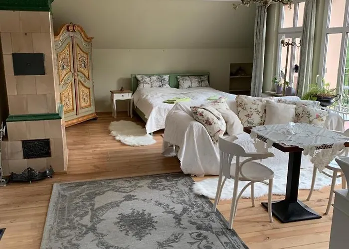 Altglobsow/ Cafe Seeblick Hotel